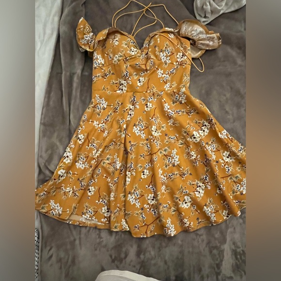 Mustard yellow off the shoulder dress - Picture 1 of 5